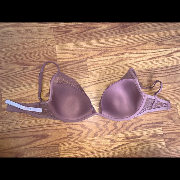 Victoria’s Secret Plummet Bra 32DDD - Picture 2 of 3